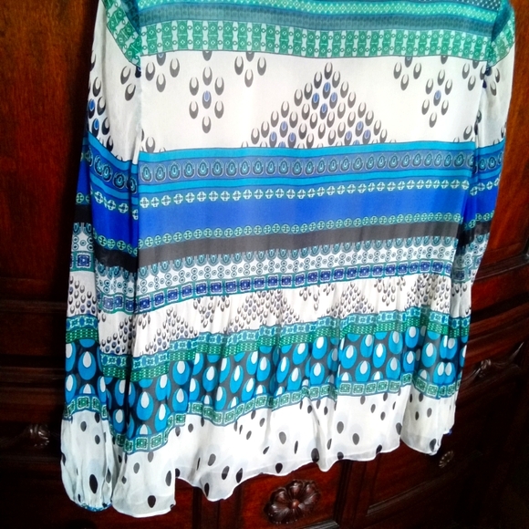 Diane Von Furstenberg 100% Silk Bohemian Style Blouse - Picture 8 of 14